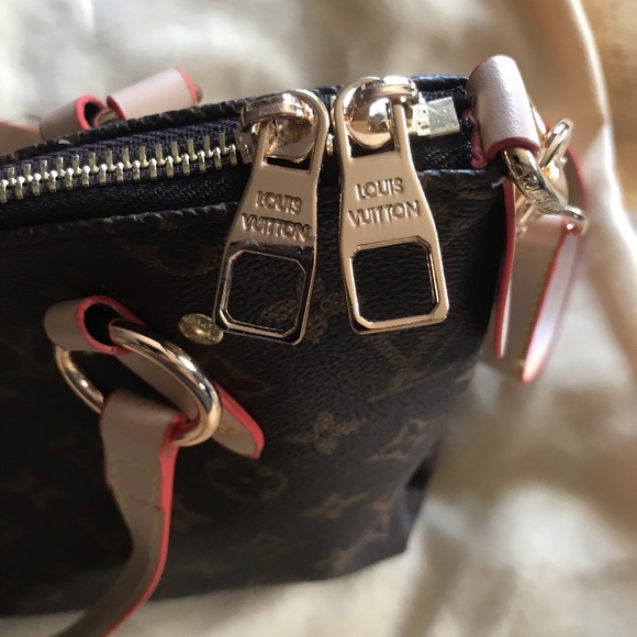 C.L.O.N.E - Picture 2 of 5